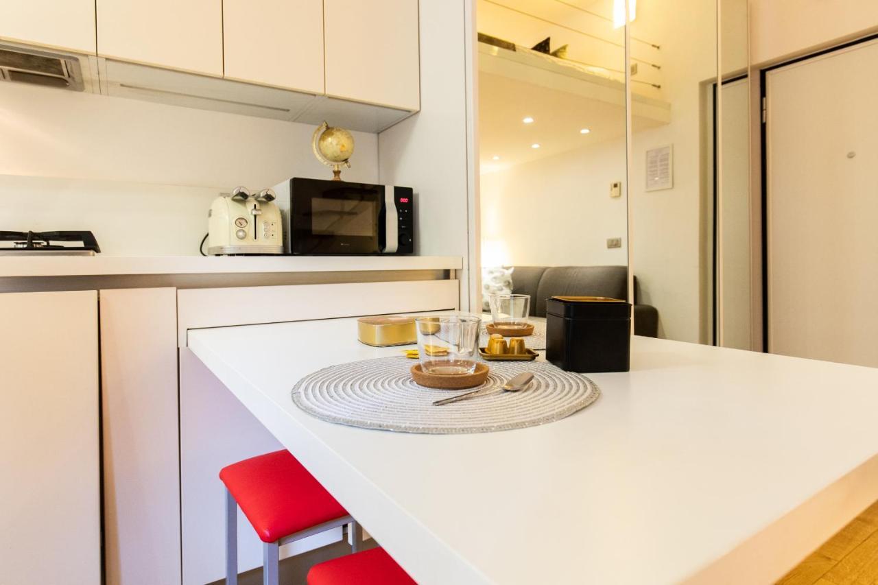 Duomo Apartament Apartment Milan Bagian luar foto