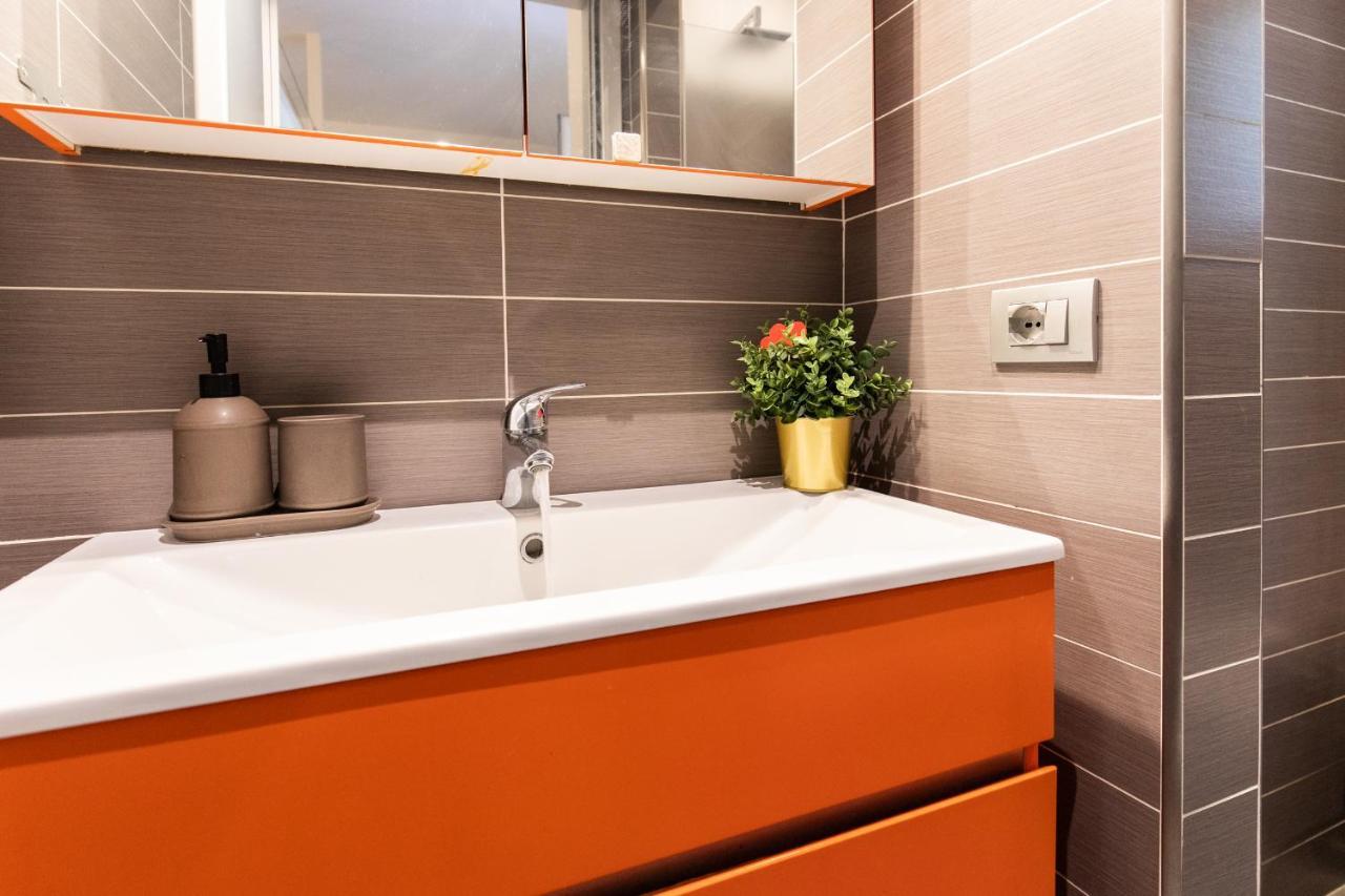 Duomo Apartament Apartment Milan Bagian luar foto